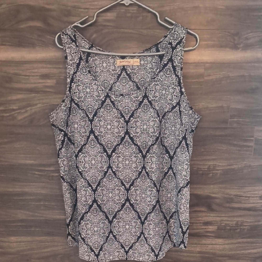 Faded Glory - Black & White Paisley Medallion Tank Top - Women's Large